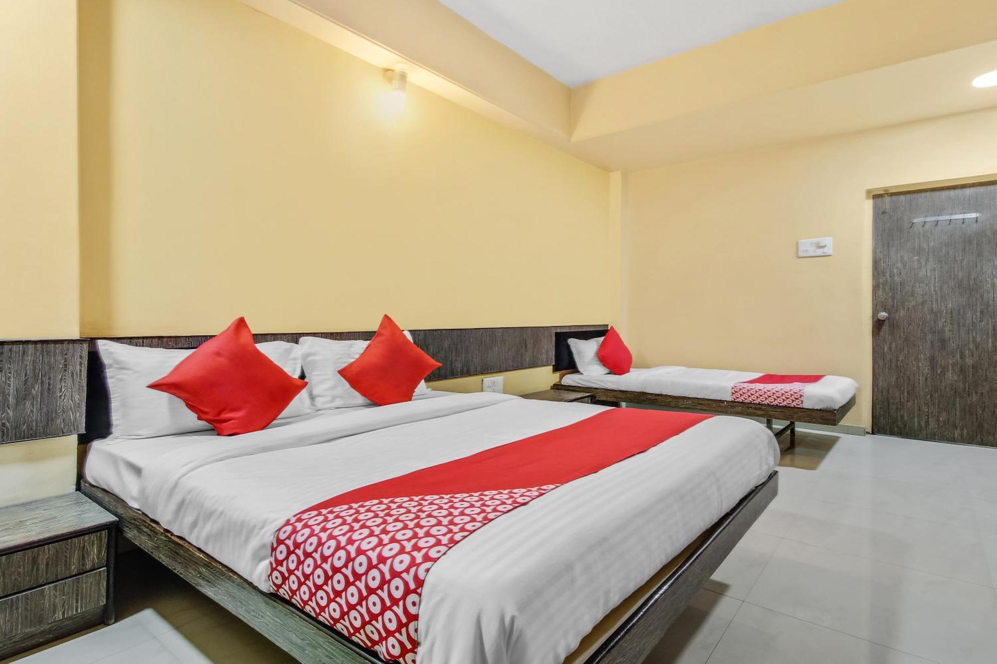 Hotel O Priyanka Residency Solapur Ngoại thất bức ảnh
